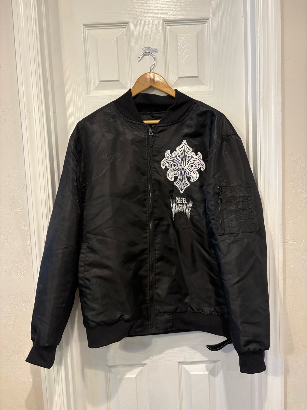 Rebel Vengeance Bomber Jacket Mens XL Black Embroidered Cross Gothic Streetwear